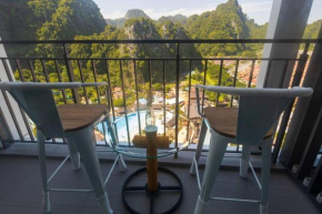 Happy Home Sunway Onsen hi-floor theme park view Lost World of Tambun